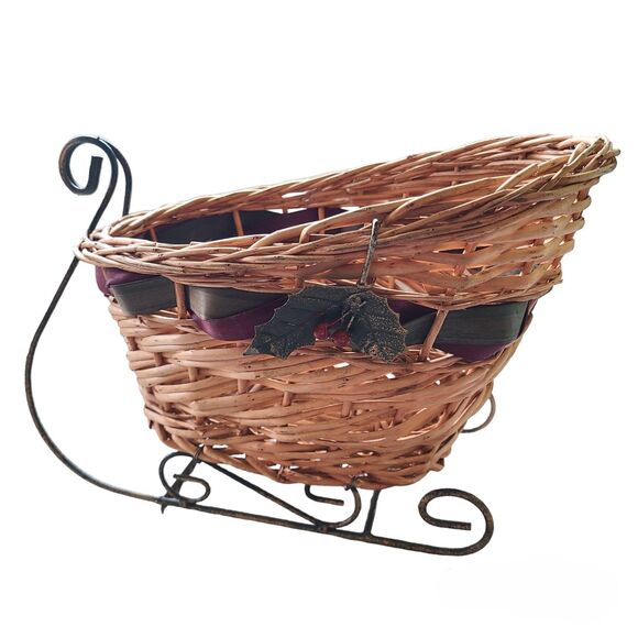 Holiday Large Wicker And Wrought Iron Sleigh Basket Holly Leaves And Berries - Picture 1 of 10